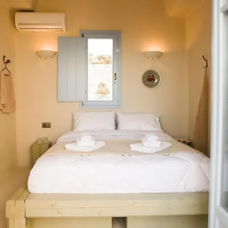 Willa Luxury Santorini 3 Bedroom Private Jetted Pool With Sea Sunset Views Finikia