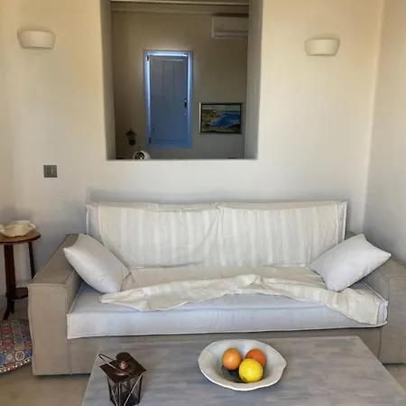 Willa Luxury Santorini 3 Bedroom Private Jetted Pool With Sea Sunset Views Finikia Oia