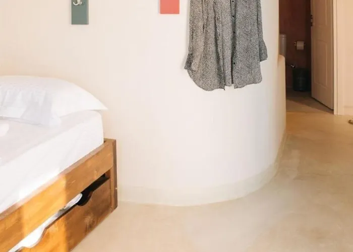 Luxury Santorini 3 Bedroom Private Jetted Pool With Sea View 빌라