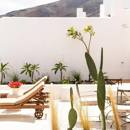 Luxury Santorini 3 Bedroom Private Jetted Pool With Sea Sunset Views Finikia 이아